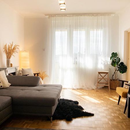 Firpo Apartman Eger Luaran gambar